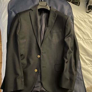 Vineyard Vines Sport Coat, Size 38 Short, selling for $30